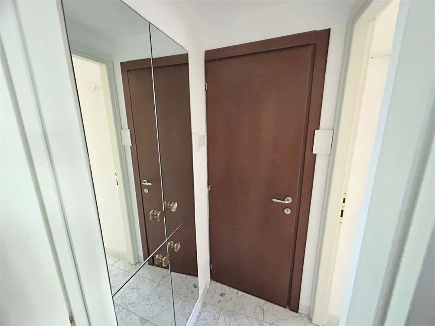 Aldesago, ottimo 2,5 ARREDATO,  con balcone - Foto 7 di 8