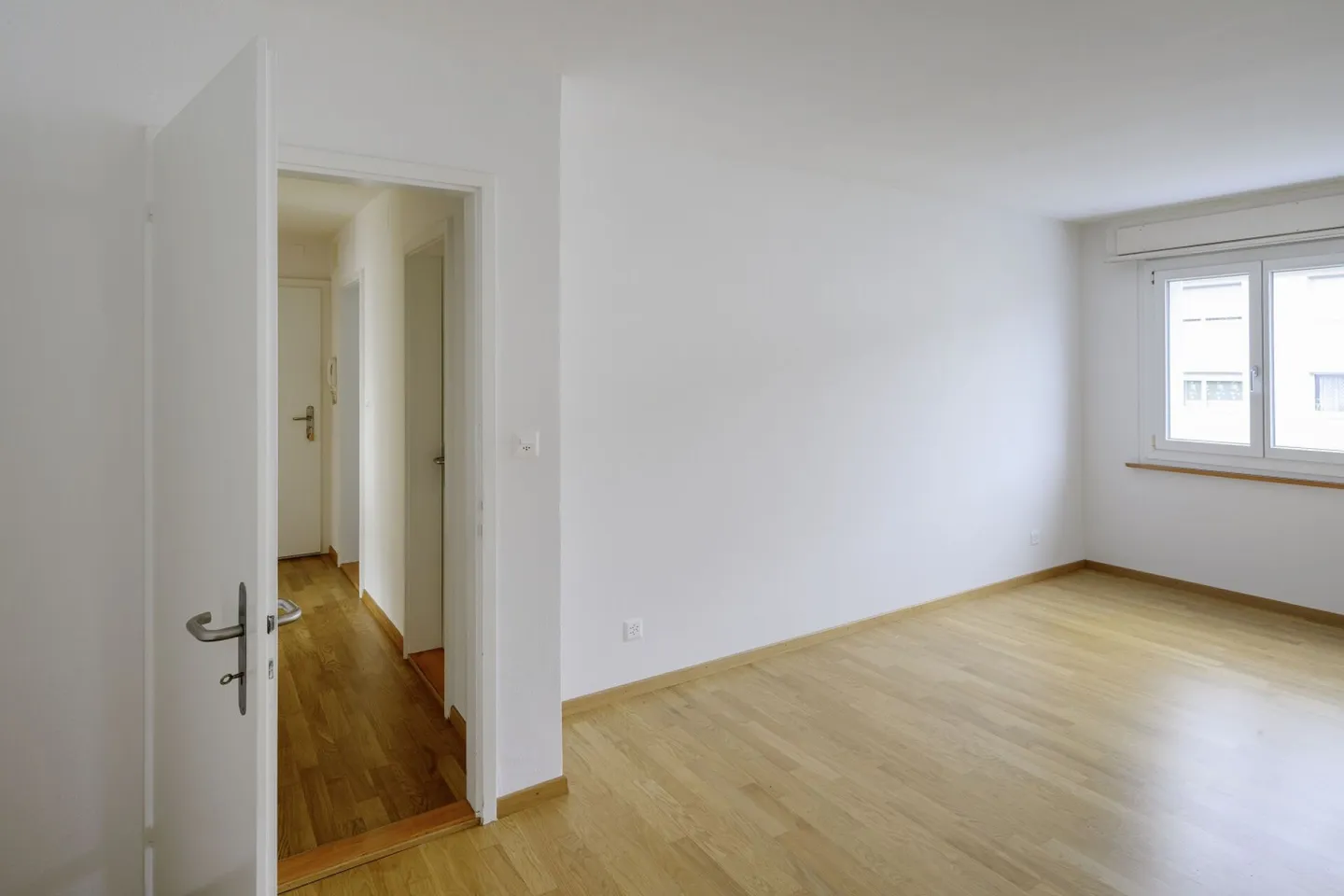 4-room apartment in the center of Neuenhof - Photo 5 of 10