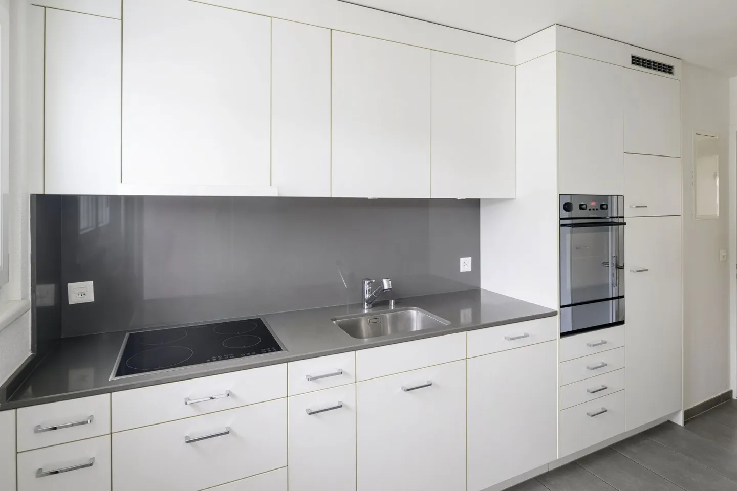 4-room apartment in the center of Neuenhof - Photo 3 of 10