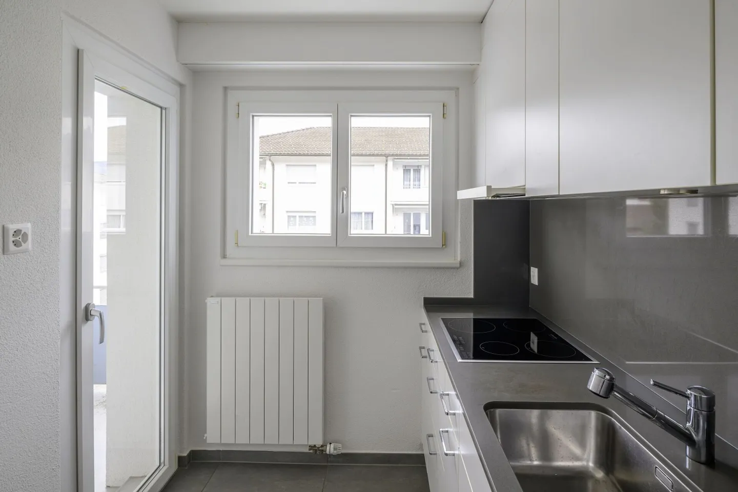 4-room apartment in the center of Neuenhof - Photo 4 of 10