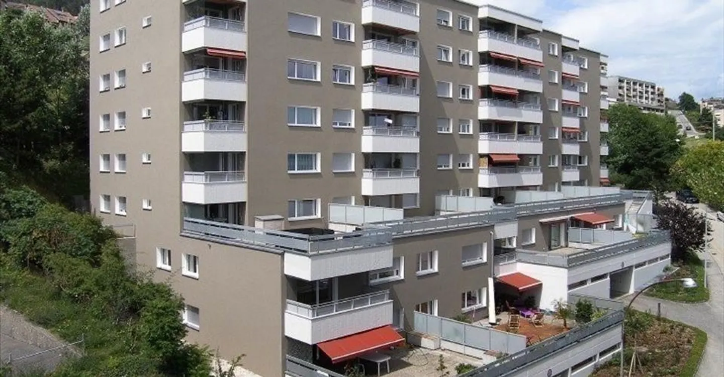 Place de parking souterraine proche axes - Photo 2 sur 2