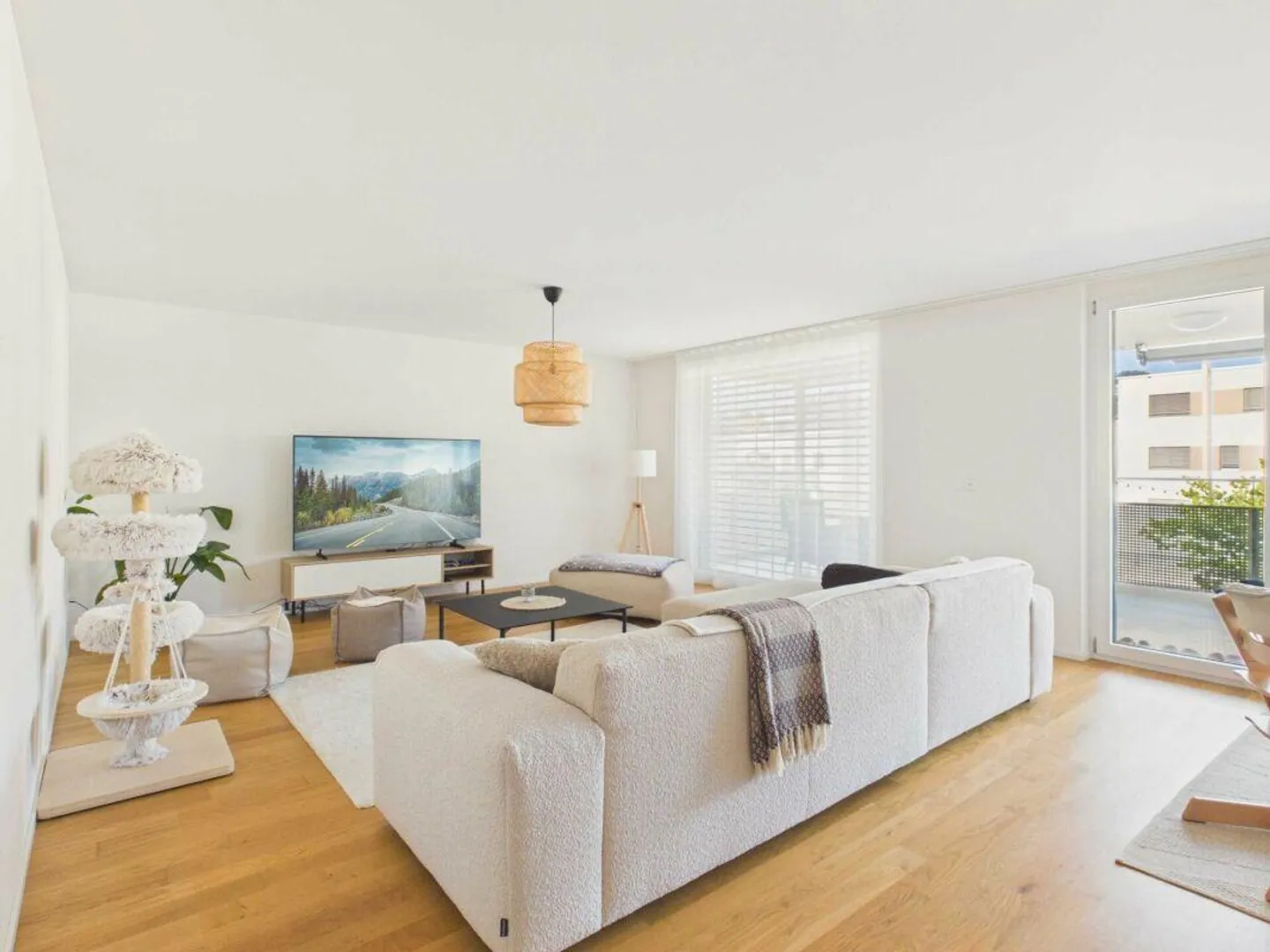 Modernes Wohnen in Bütschwil - 4.5 Zimmerwohnung zum Wohlfülen! - Foto 1 di 12