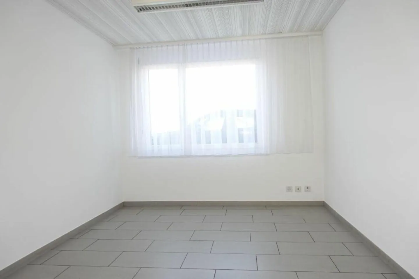 Vielseitige Gewerberäumlichkeiten - Foto 11 von 30