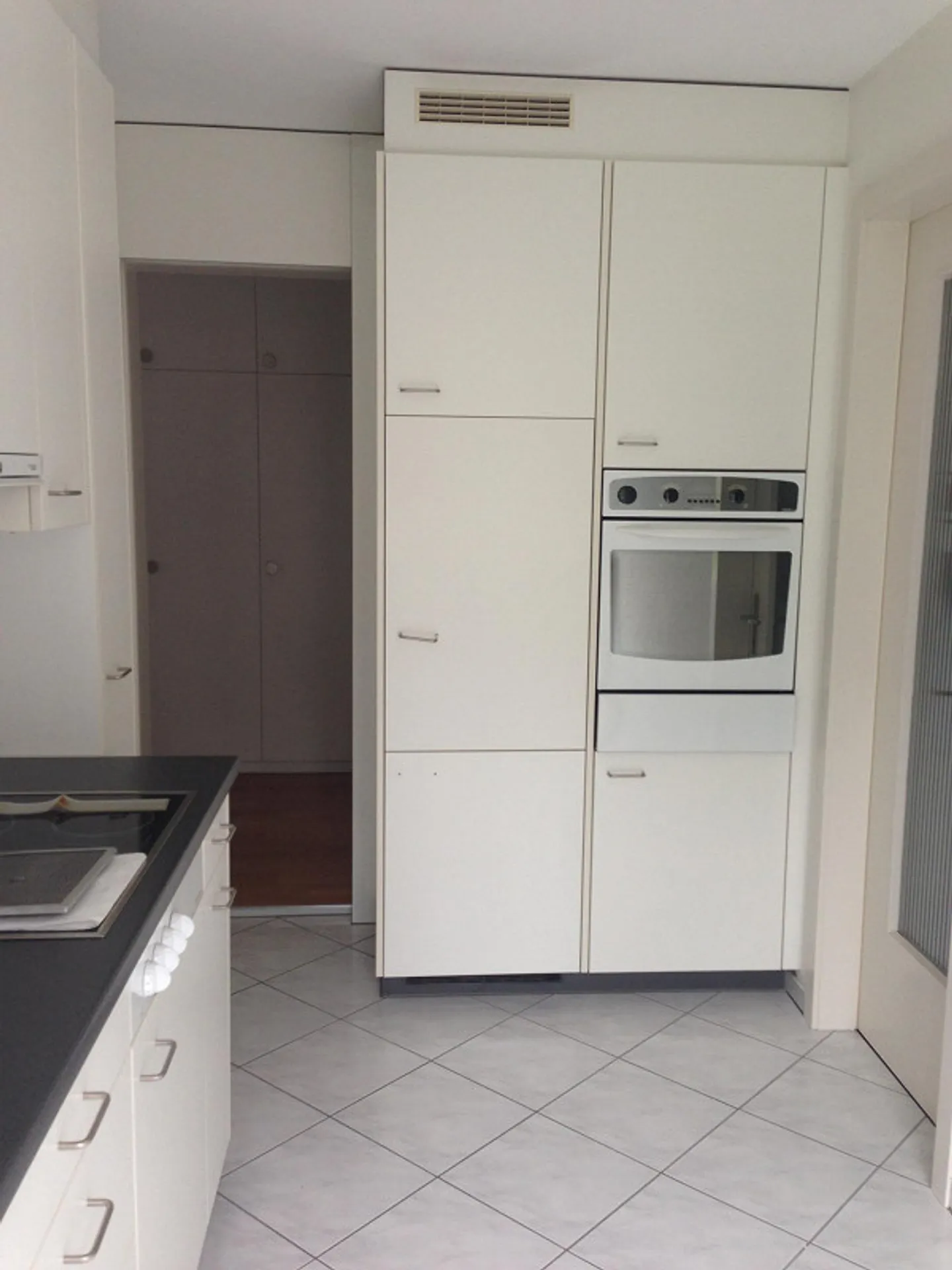 Bella appartamento di 4.5 stanze nel quartiere di Lützelmatt - Foto 4 di 7