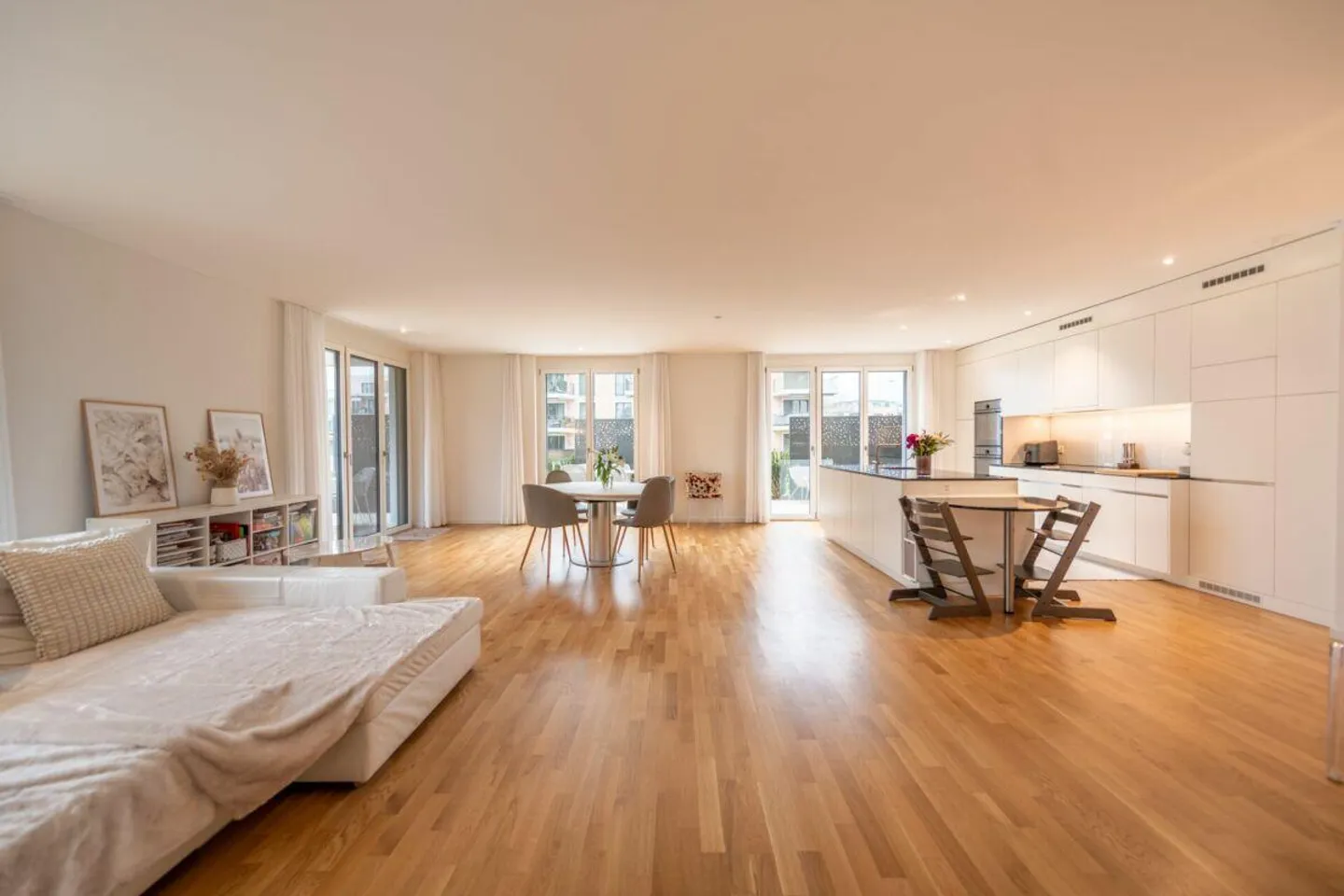 Ampio appartamento giardino di 171 m² - Vivere moderno con stile e comfort - Foto 4 di 20