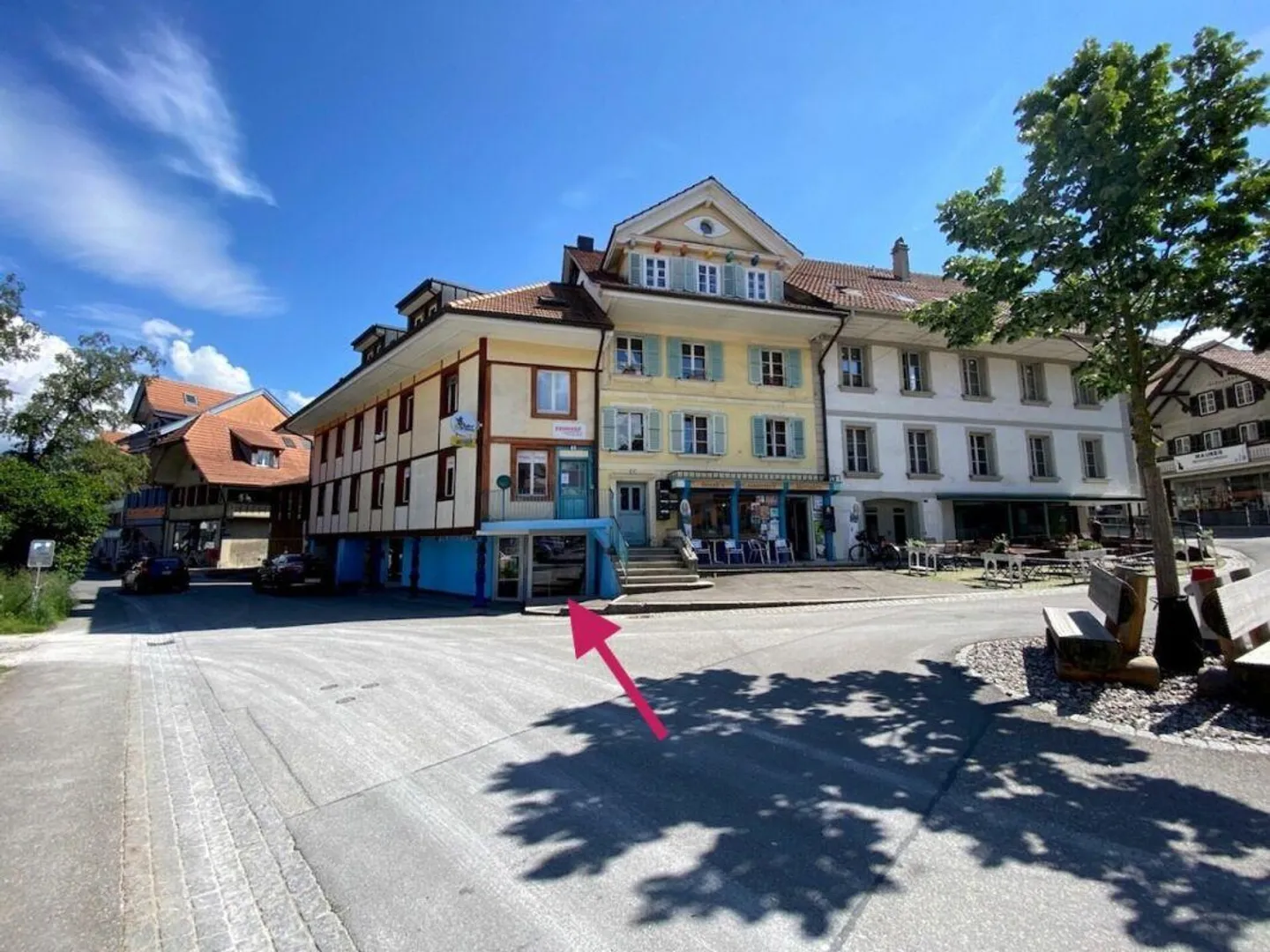 Mitten im Dorfzentrum finden Ihre kreativen Ideen Raum - Foto 1 di 12