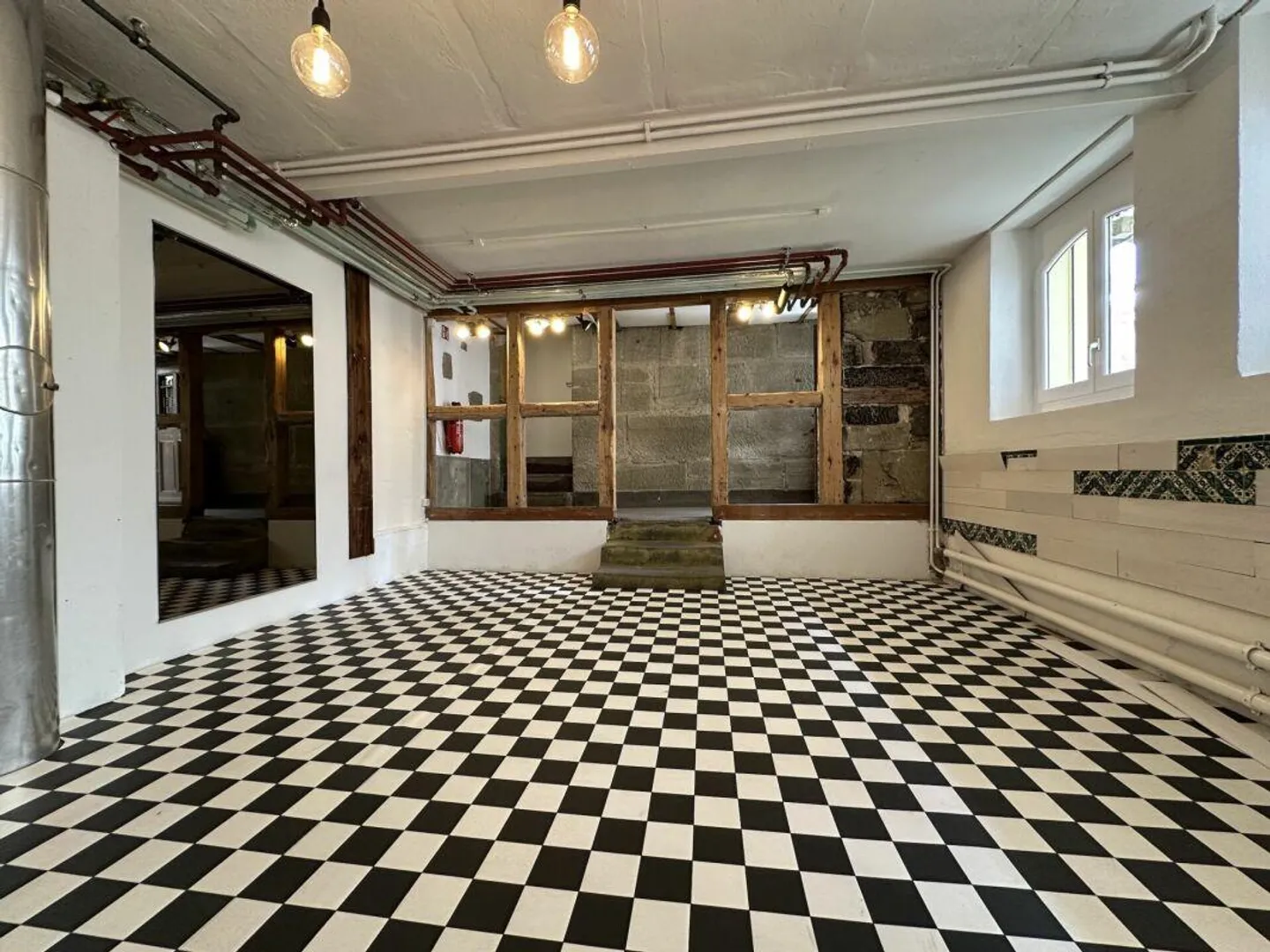 Mitten im Dorfzentrum finden Ihre kreativen Ideen Raum - Foto 5 di 12