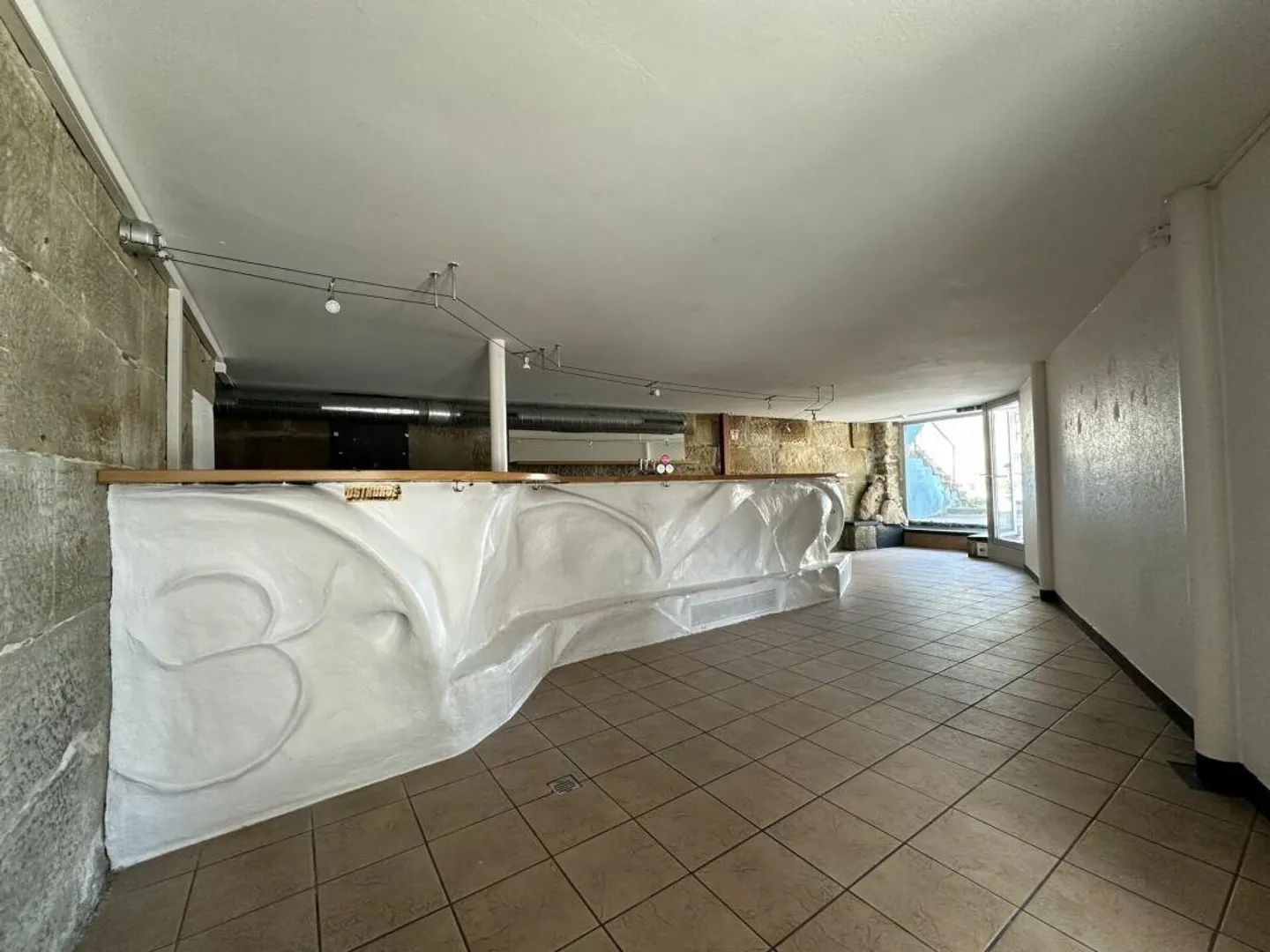 Mitten im Dorfzentrum finden Ihre kreativen Ideen Raum - Foto 7 di 12