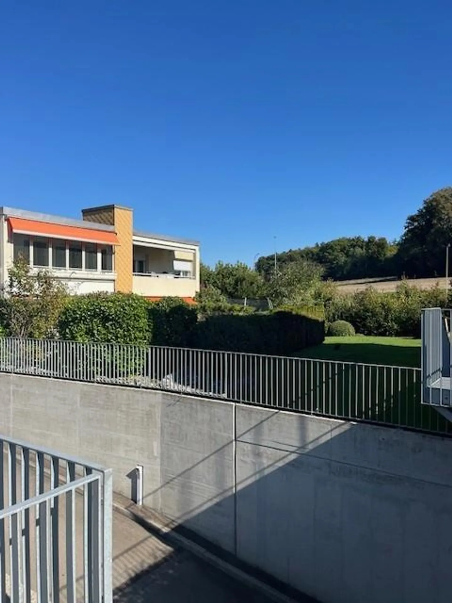 Affordable 5.5-room apartment on the 2nd floor with balcony - Photo 5 of 6