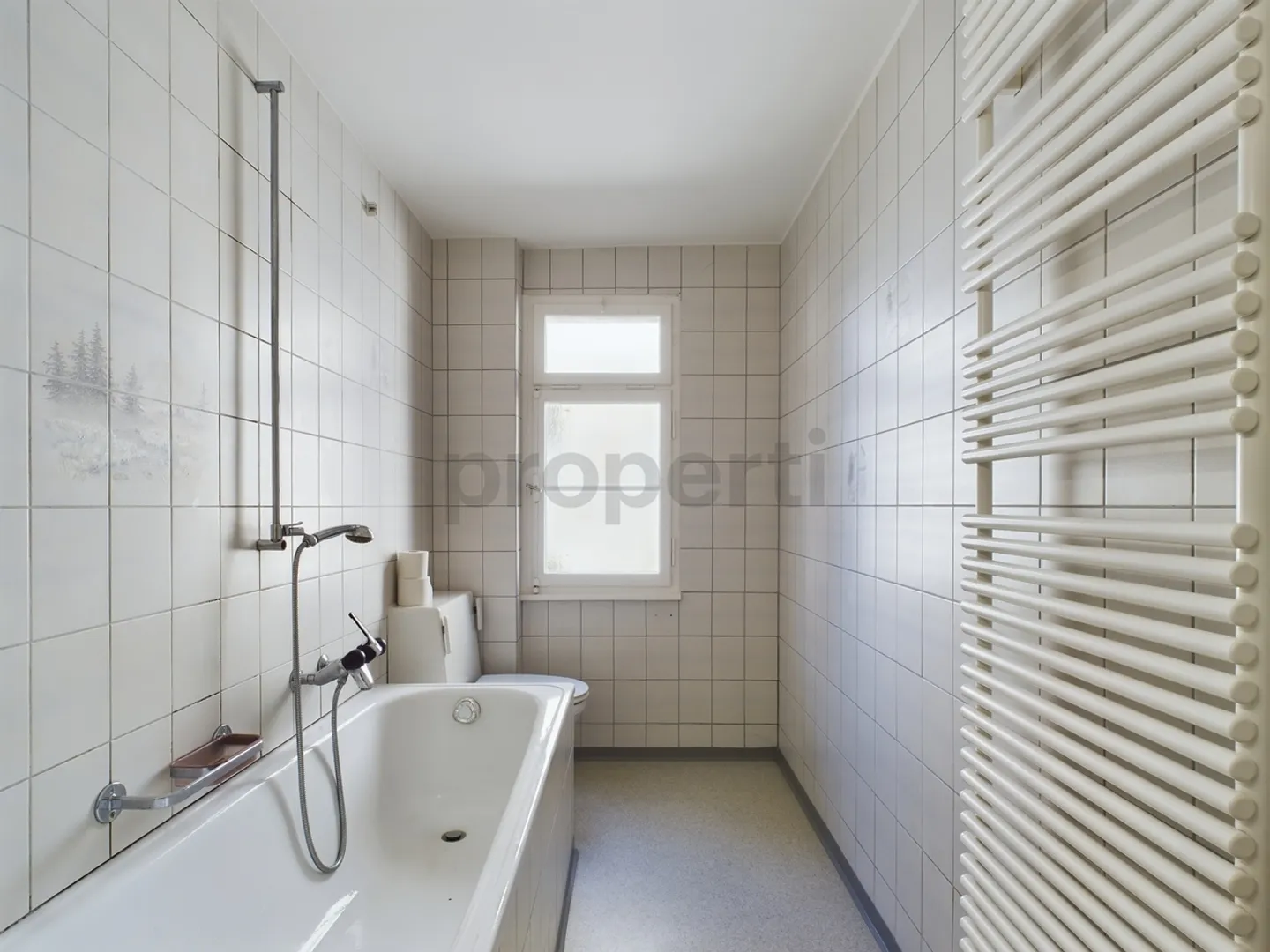 Flexible 4-room apartment for individual design with underground parking space in Ermatingen - Photo 8 of 10