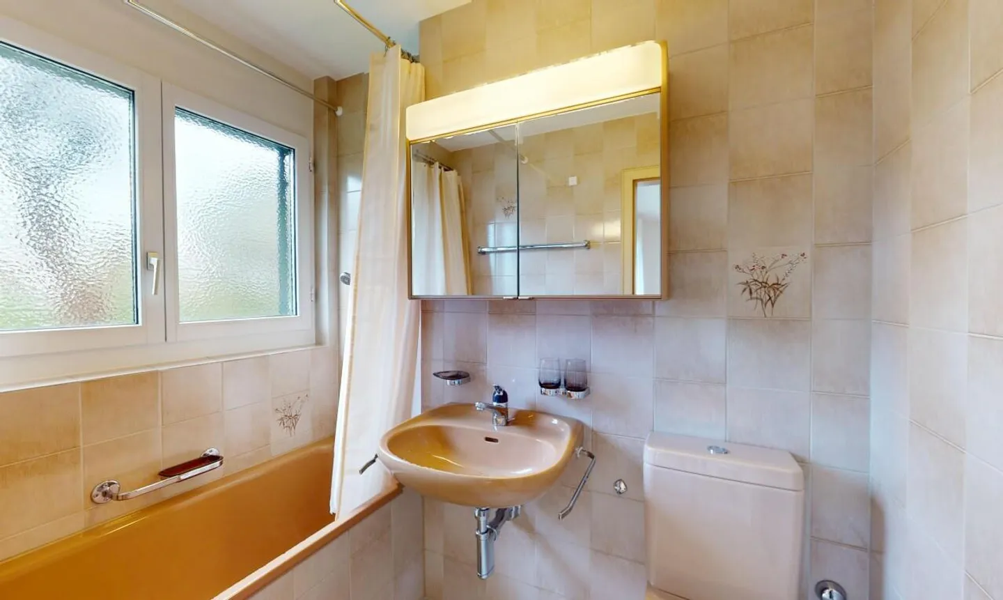 Appartement en duplex de 4,5 pièces avec chambre supplémentaire et vue partielle sur le lac - Photo 12 sur 13