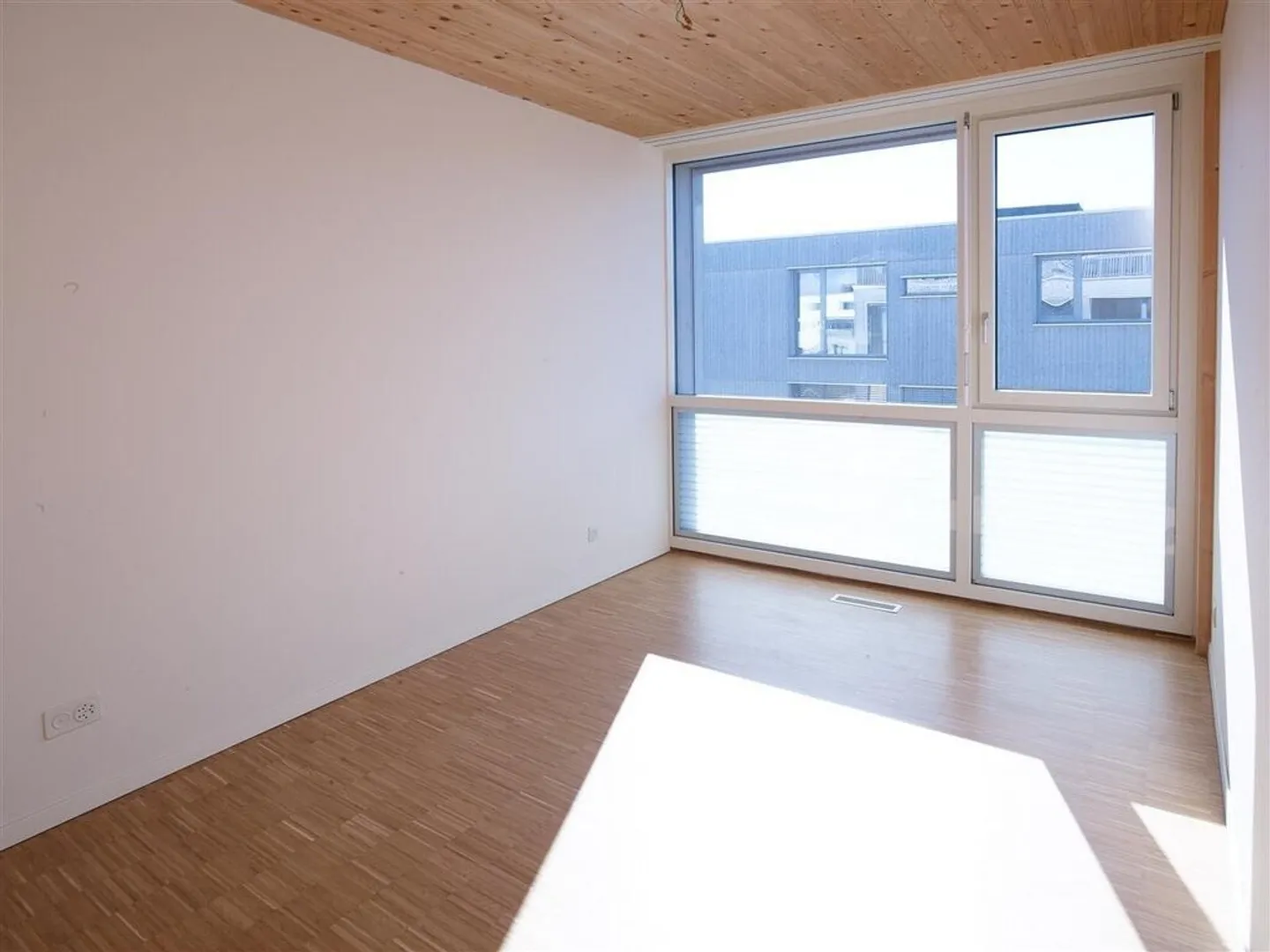 Dream apartment in idyllic surroundings! - Photo 3 of 8