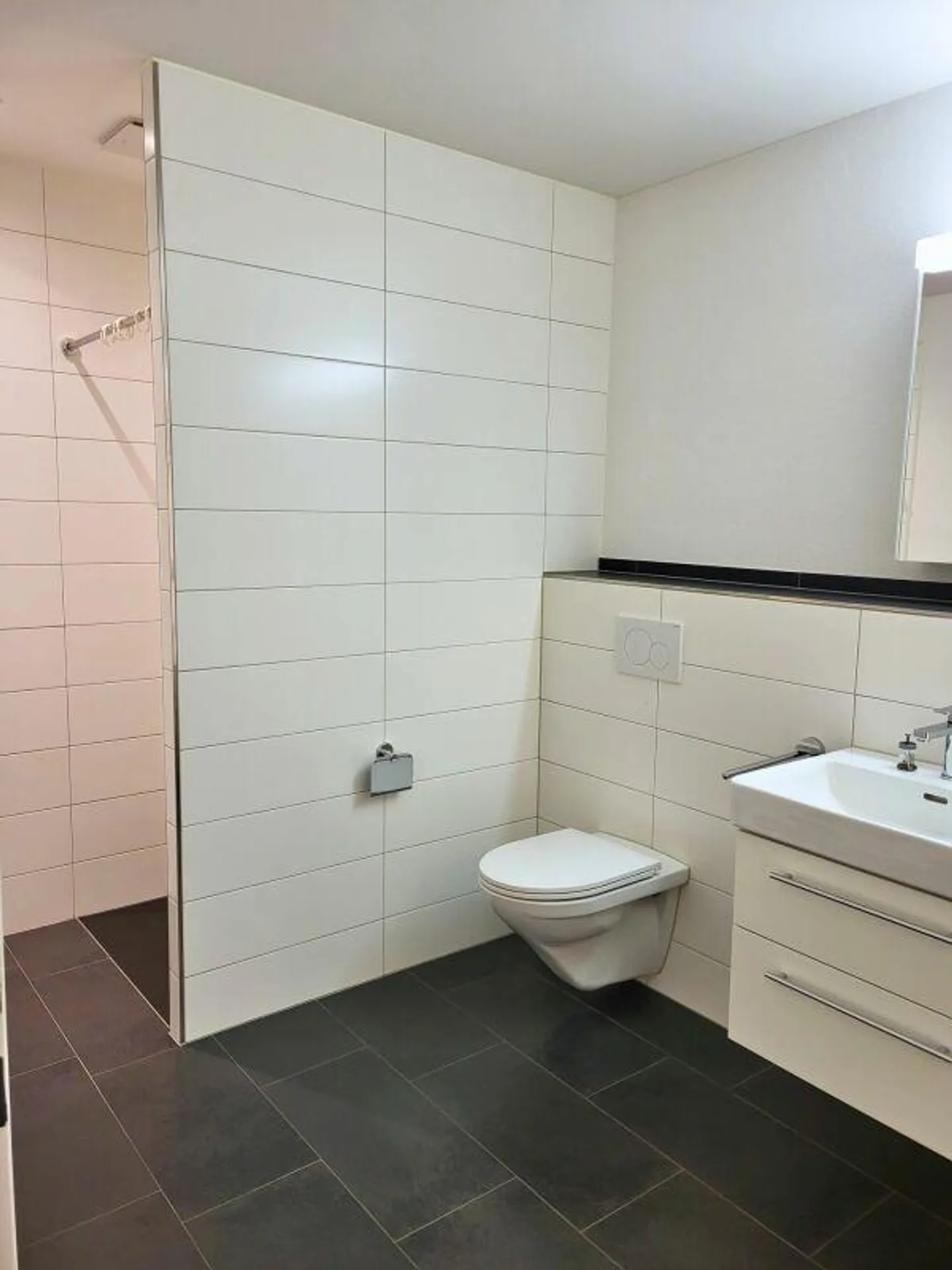 Modernes Wohnen in Bütschwil - 4.5 Zimmerwohnung zum Wohlfülen! - Foto 5 di 12