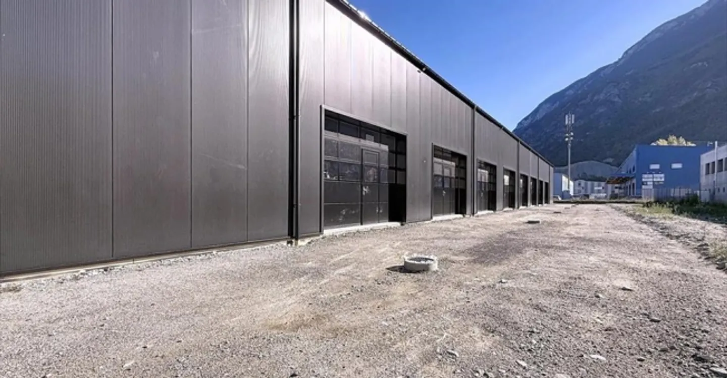 Mischgenutztes Gebäude mieten - Foto 7 von 8