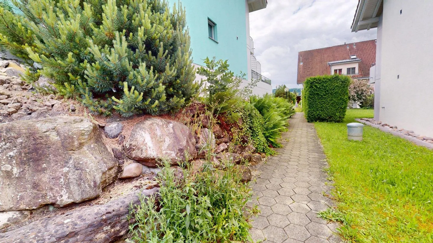RESERVIERT: AgentSelly - Wohnoase mit Cheminée und Sonnenterrasse - Foto 11 von 13