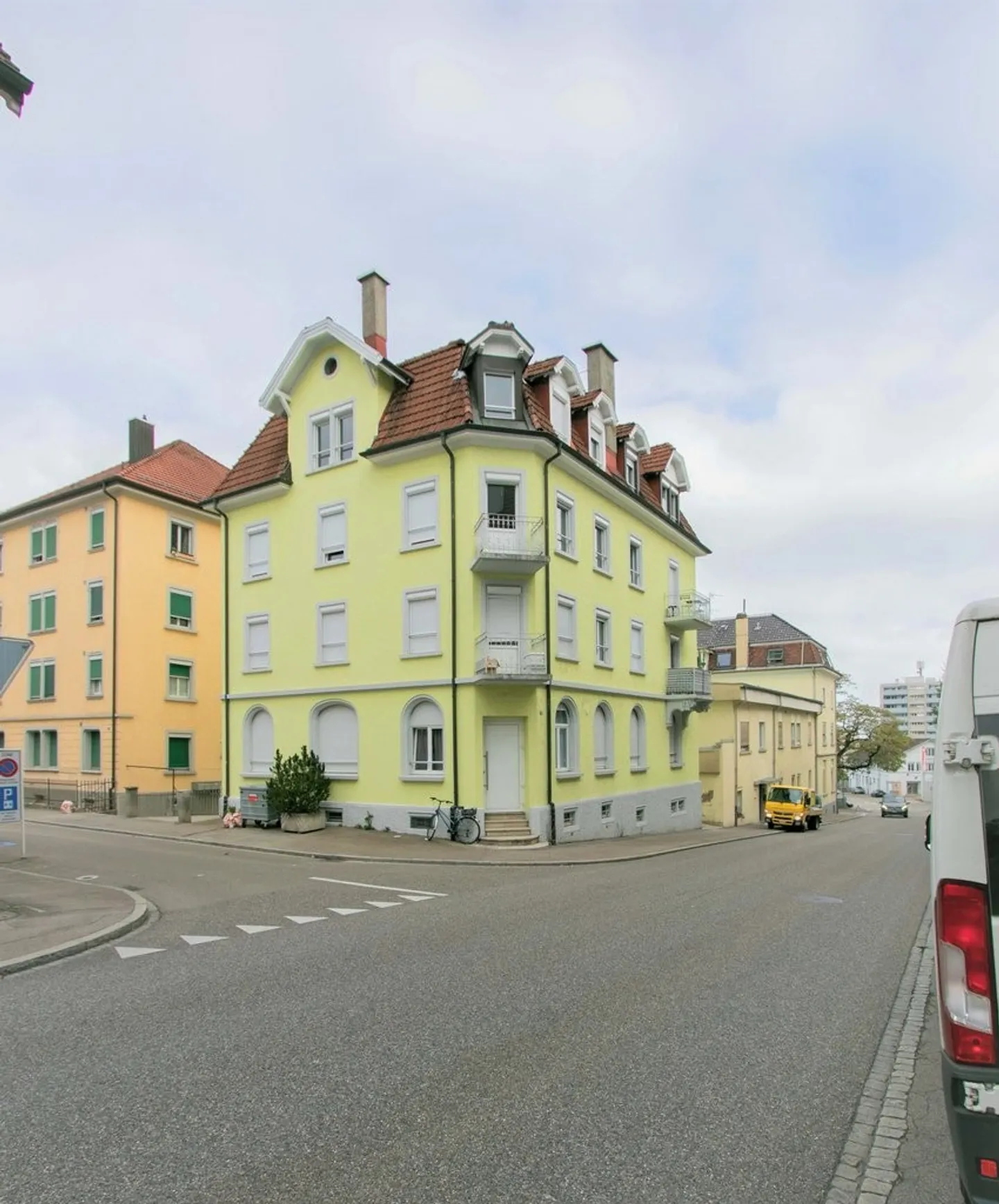 Everything Nearby! - Photo 1 of 5