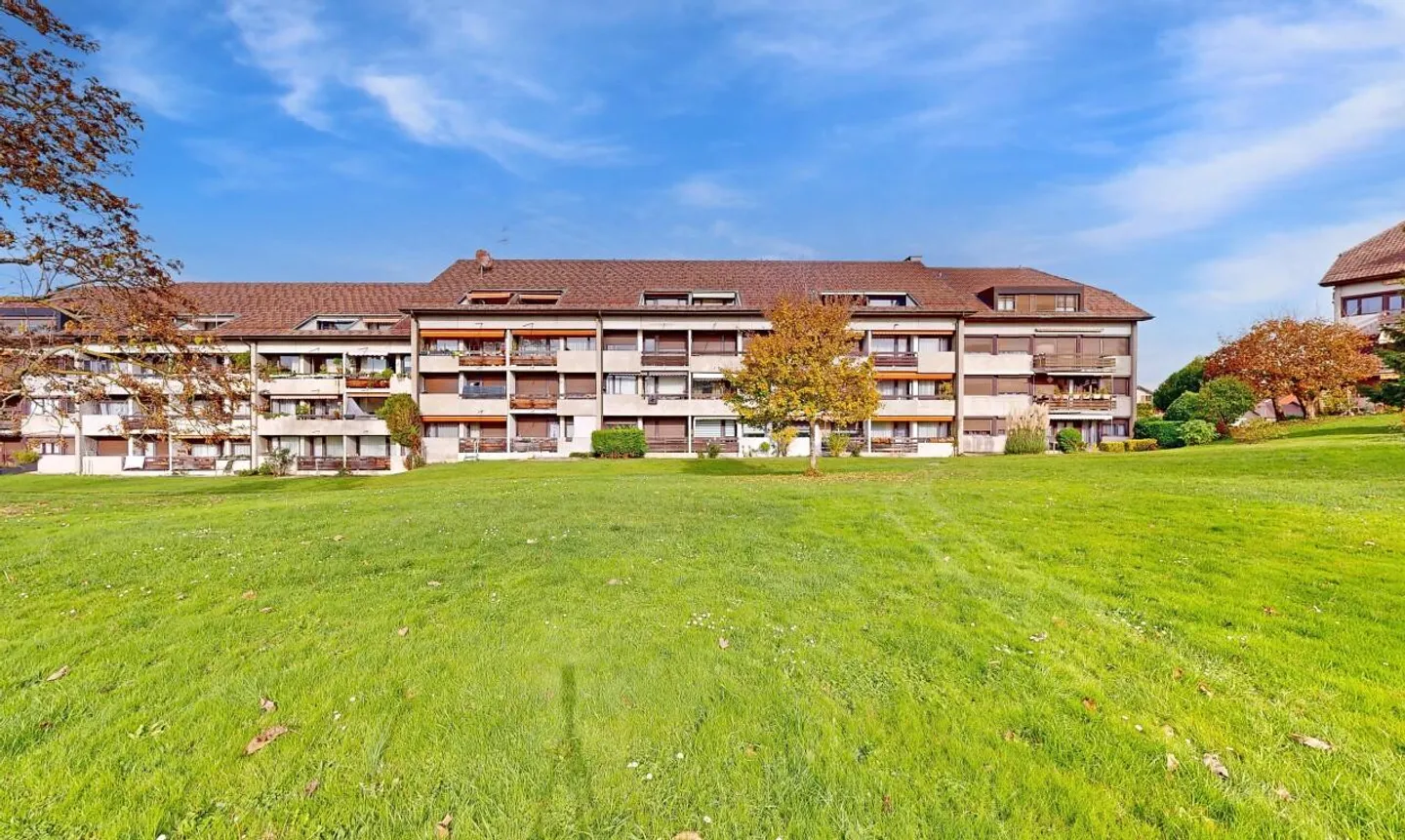 Attico 2.5 stanze a Perly: calma, verde e luminosità - Foto 1 di 11