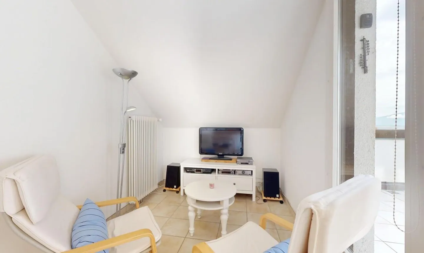 Attico 2.5 stanze a Perly: calma, verde e luminosità - Foto 5 di 11