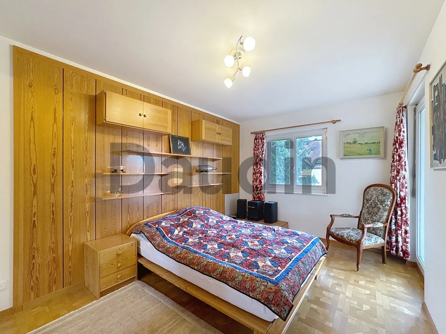 6-room Villa in Terre Sainte - Photo 3 of 6