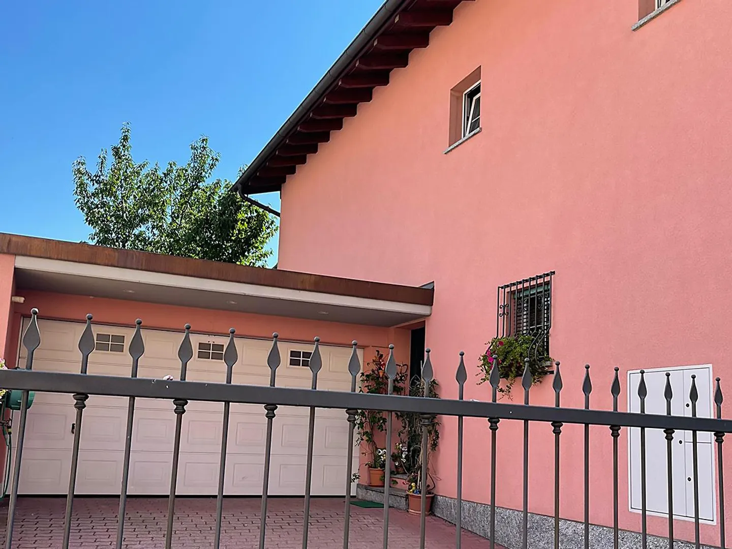 Casa singola in affitto - Foto 2 di 6