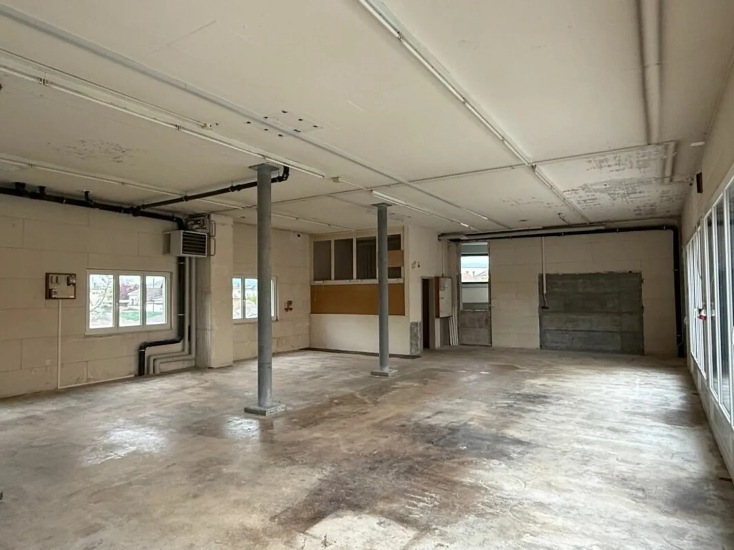 Proprietà commerciale/officina/magazzino nel centro di Windau - Foto 4 di 9