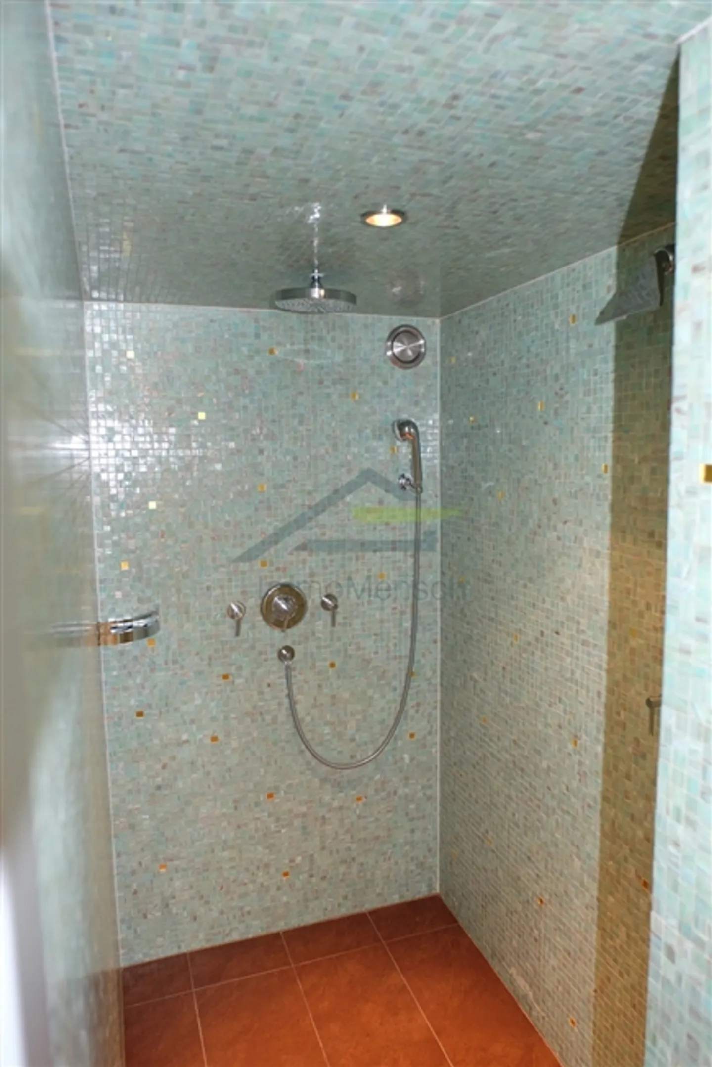 Exclusive Property + Wellness, large grounds and expansion reserve - Photo 18 of 20