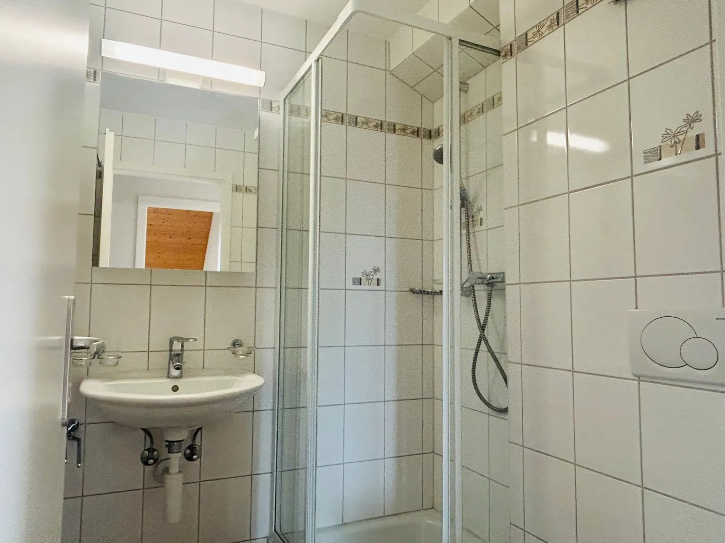 LOCATION - BLONAY - Spacieux appartement de 4.5 pièces - Photo 8 sur 8