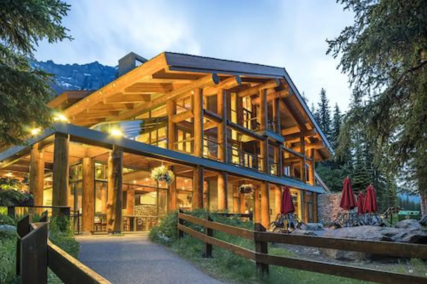 3-Star Hotel with Restaurant - Photo 1 of 1