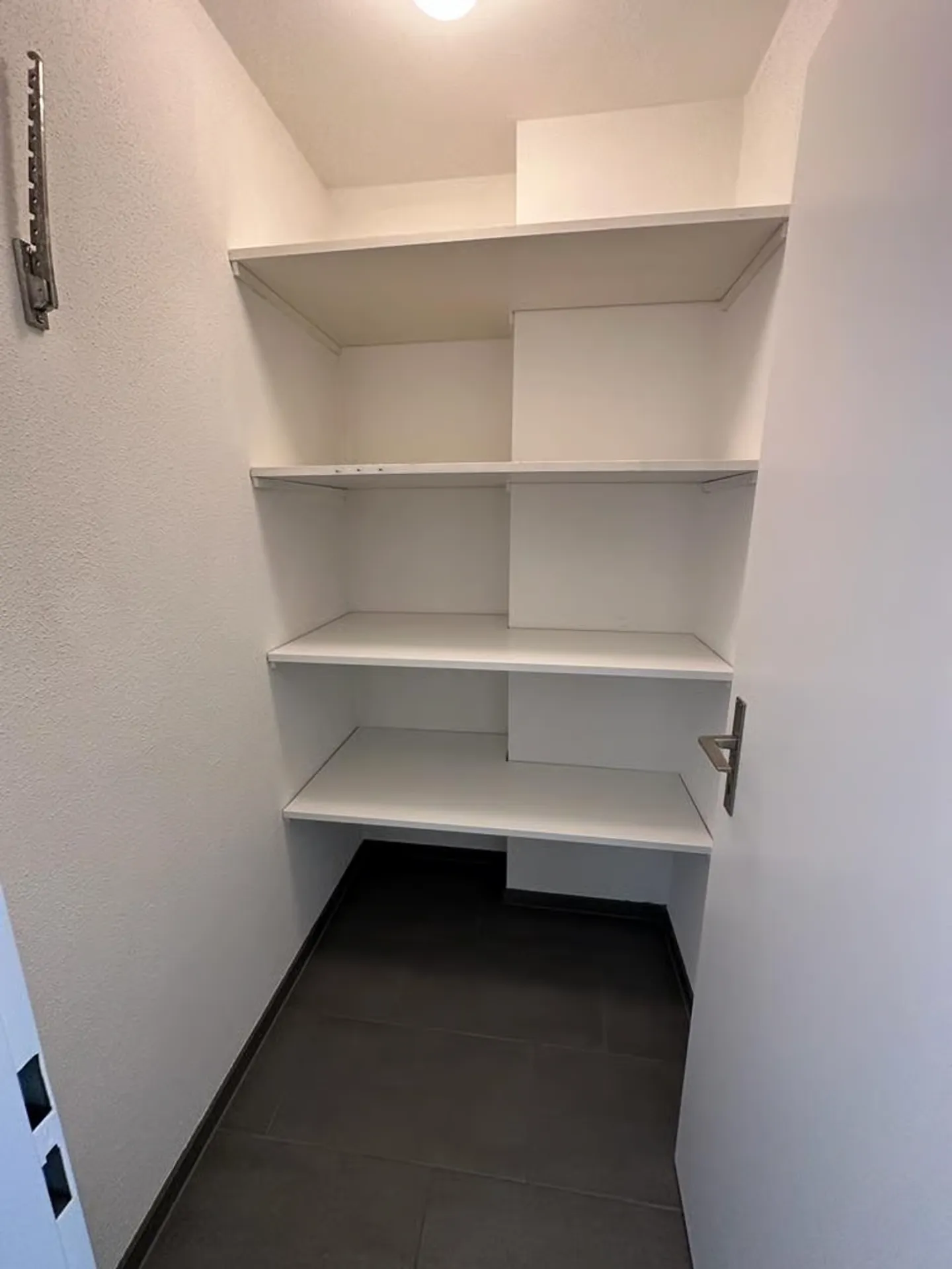 Appartamento di 3.5 stanze in una posizione tranquilla - Foto 8 di 9