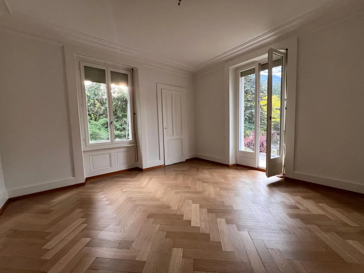 Atypische 5.5-Zimmer Wohnung - Foto 3 von 10