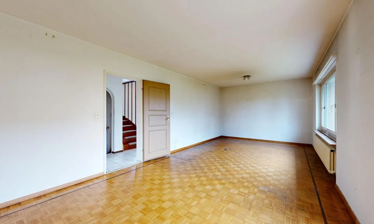 Casa unifamiliare indipendente di 4,5 locali a Rümlang - Foto 5 di 11