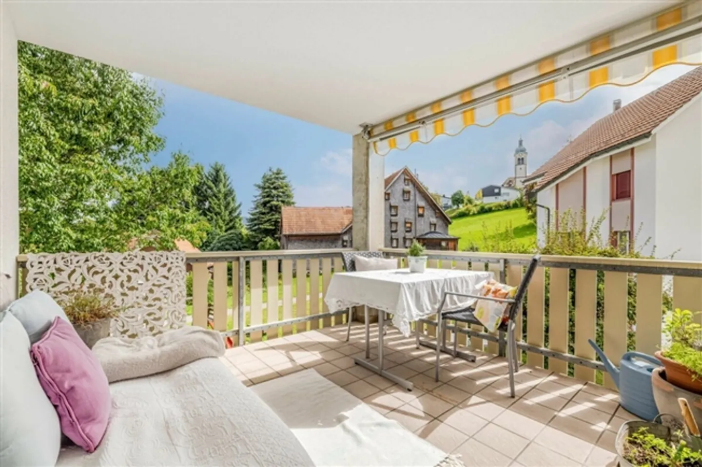 Dreamlike 6.5-room penthouse apartment with bright rooms and sunny balcony - Photo 15 of 15