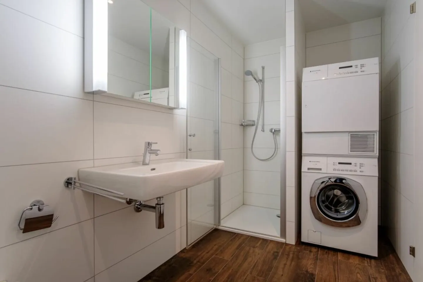 Bright room in modern 3.5-room apartment in Bülach (2-person shared flat) - Photo 8 of 10