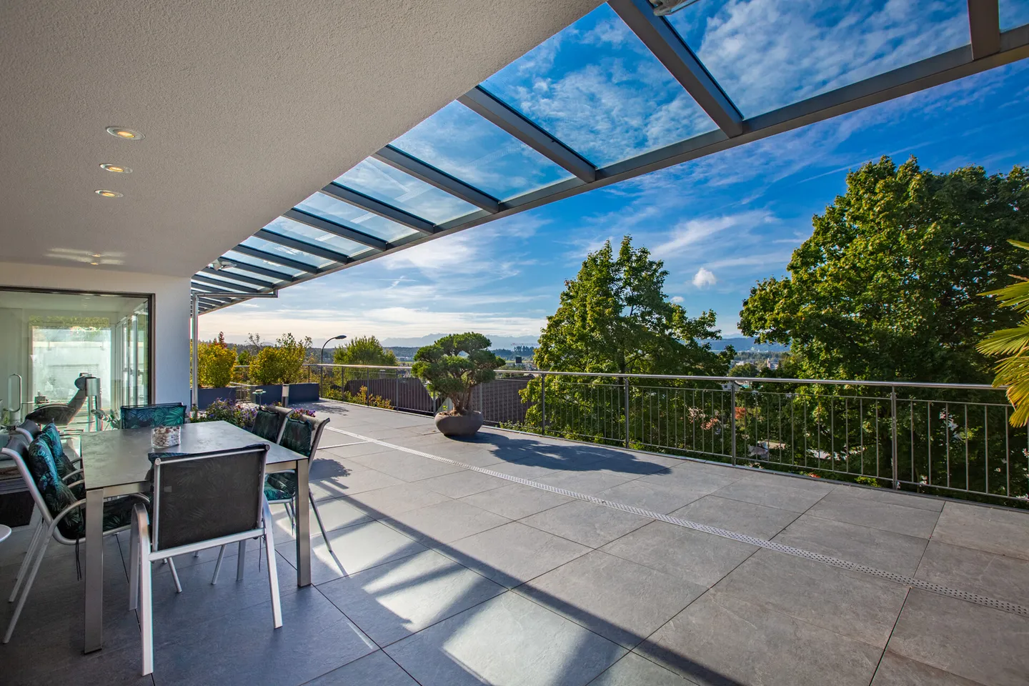 Vista montagna e libertà: lussuosa maisonette 6.5 con terrazza di 160 m2 - Foto 6 di 18