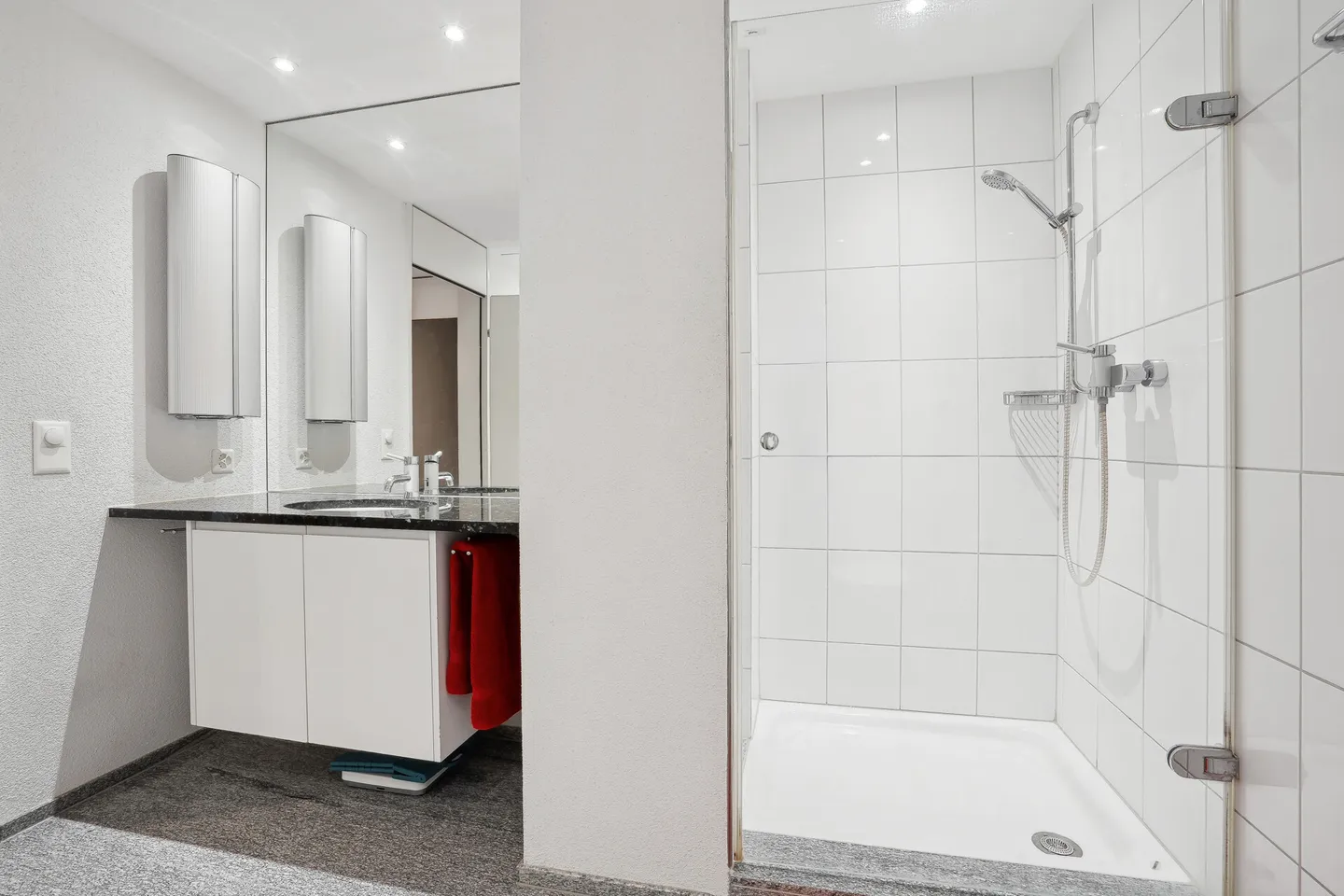 Vista montagna e libertà: lussuosa maisonette 6.5 con terrazza di 160 m2 - Foto 18 di 18