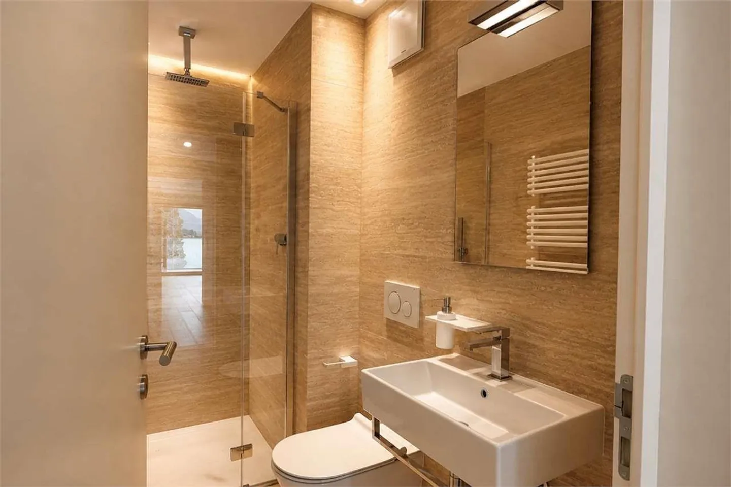 Elegante 3.5 locali in prestigiosa residenza nel cuore di Lugano - Foto 9 von 12