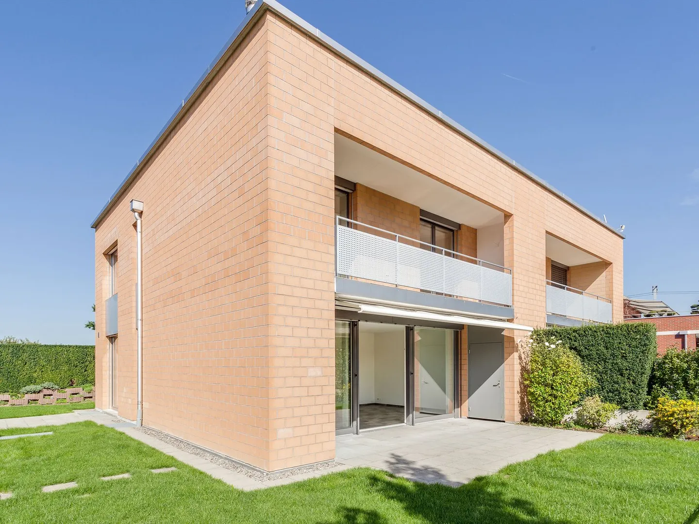 THE BRICK HOUSE 2.0 | Hünenberg - Foto 1 di 13