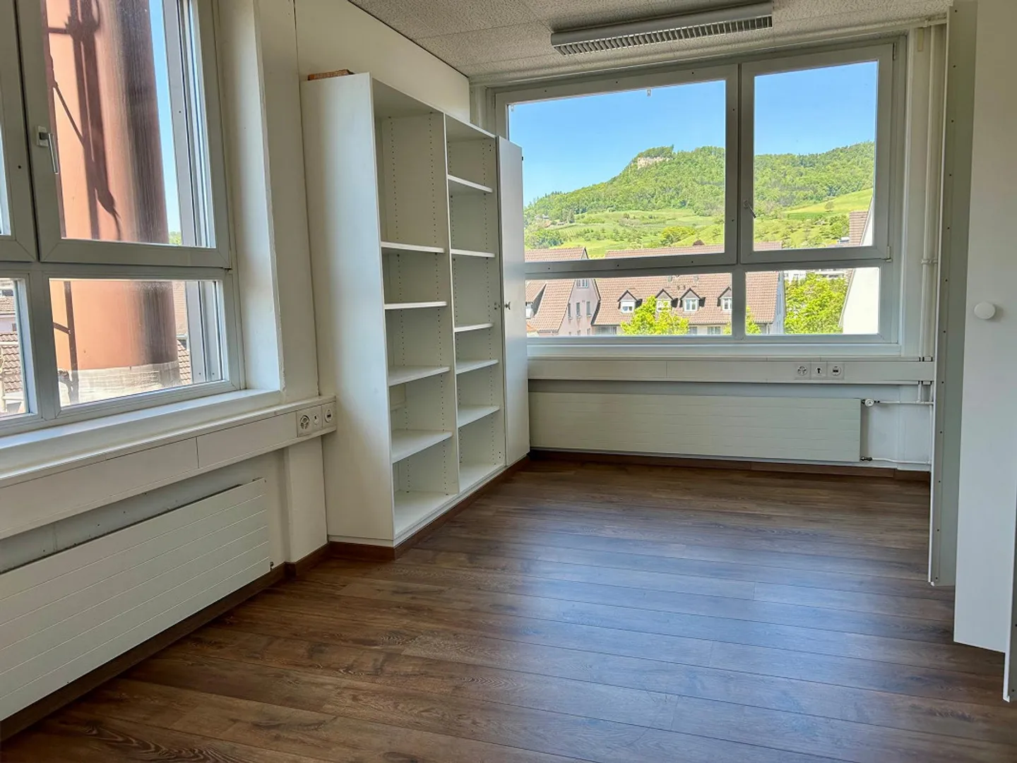 Spazio commerciale di circa 67m2 in affitto - Foto 5 di 7