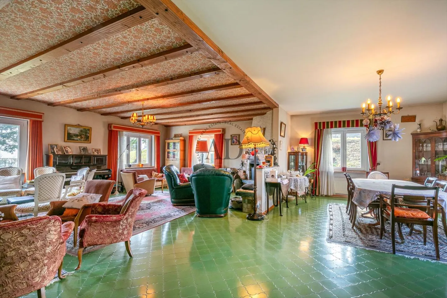 Character house in the heart of the village of La Rippe - Photo 4 of 11