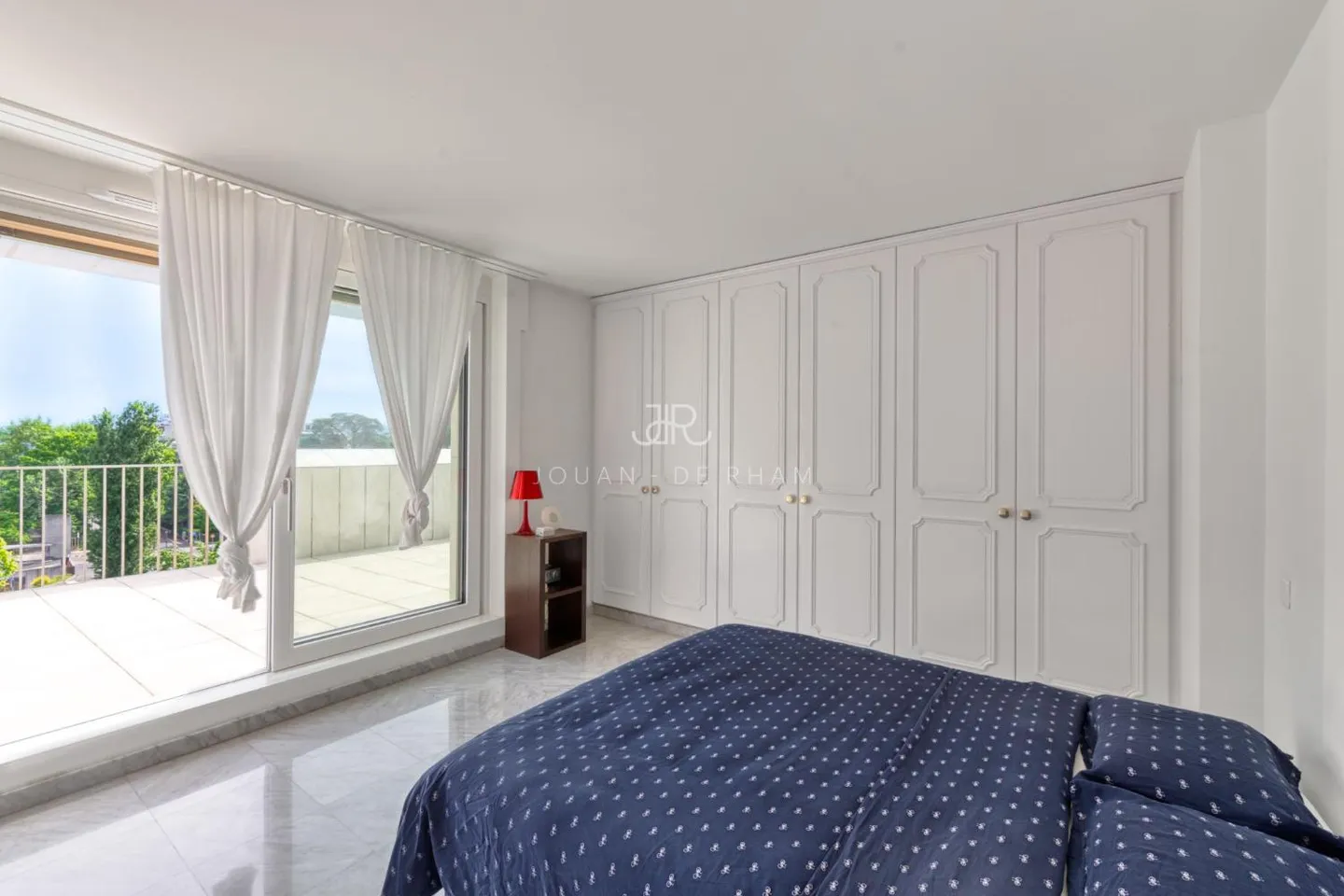 COLOGNY: Appartamento attico di 4 locali con vista mozzafiato in vendita in SI - Foto 6 di 11