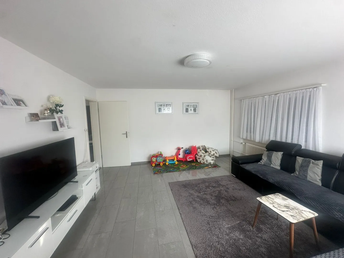 Charmante 3.5-Zimmerwohnung mit Balkon - Foto 2 von 9