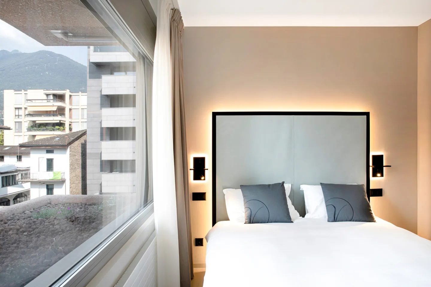Cozy Apartment with Modern Amenities - Photo 1 of 5