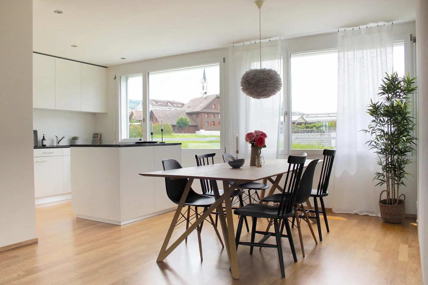 Au centre de Nottwil dans le meilleur emplacement - Photo 3 sur 6