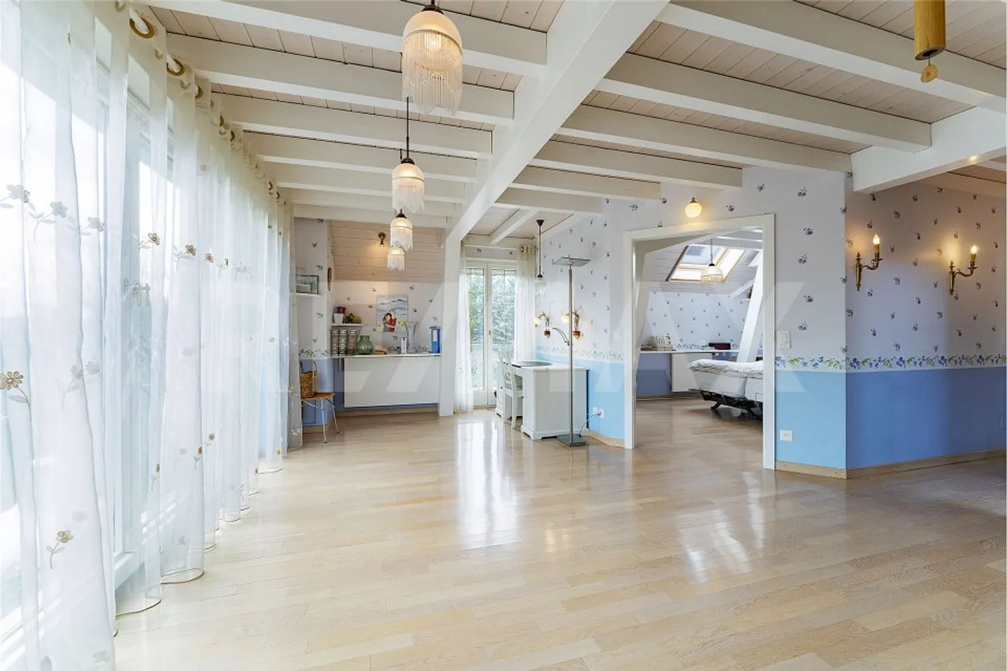 Ein außergewöhnliches Objekt. Eine außergewöhnliche Immobilie. - Foto 12 von 13