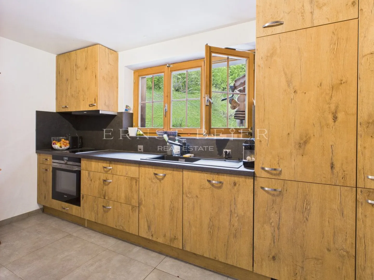 Chalet a schiera in un ambiente verde e tranquillo - Foto 4 di 13