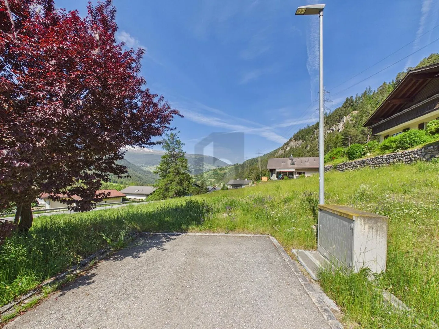 Sonniges Grundstück mit Aussicht - Foto 4 von 5