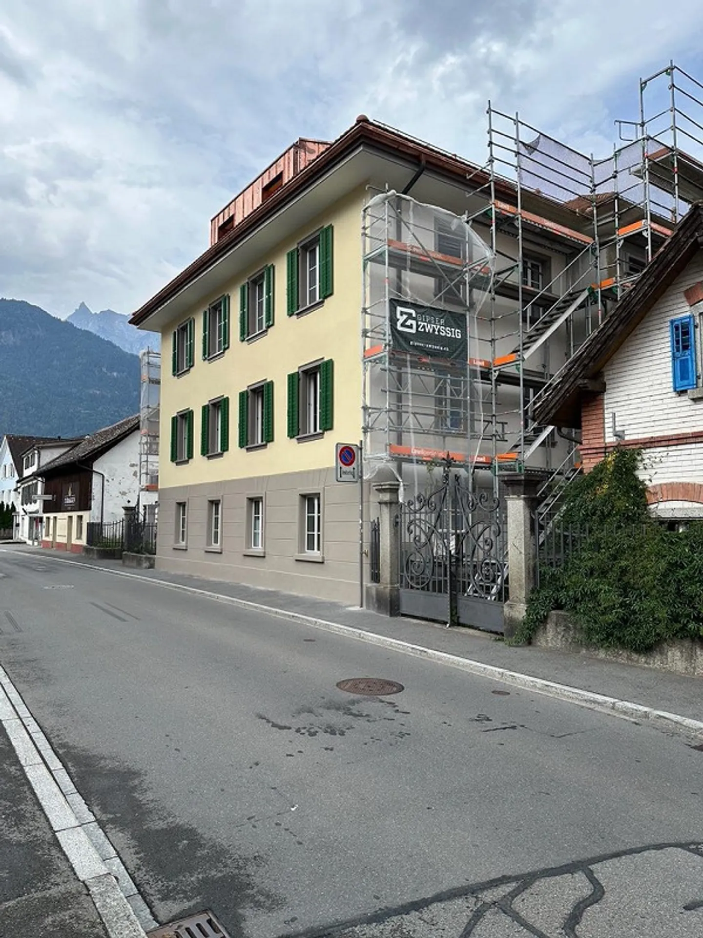 Einzigartiges Wohnen im 150-jährigen Herrschaftshaus - Foto 1 di 6
