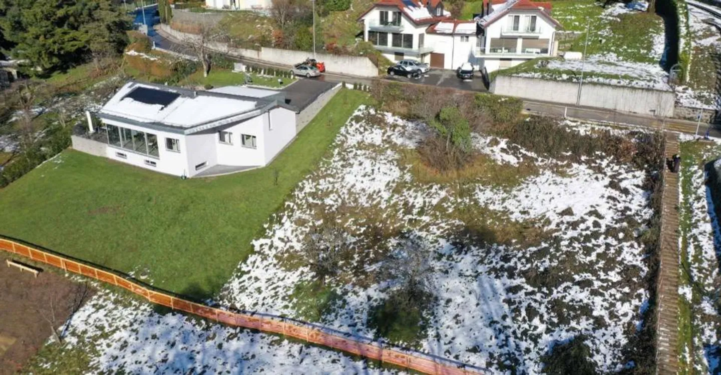 Terreno edificabile a Blonay - Foto 2 di 3