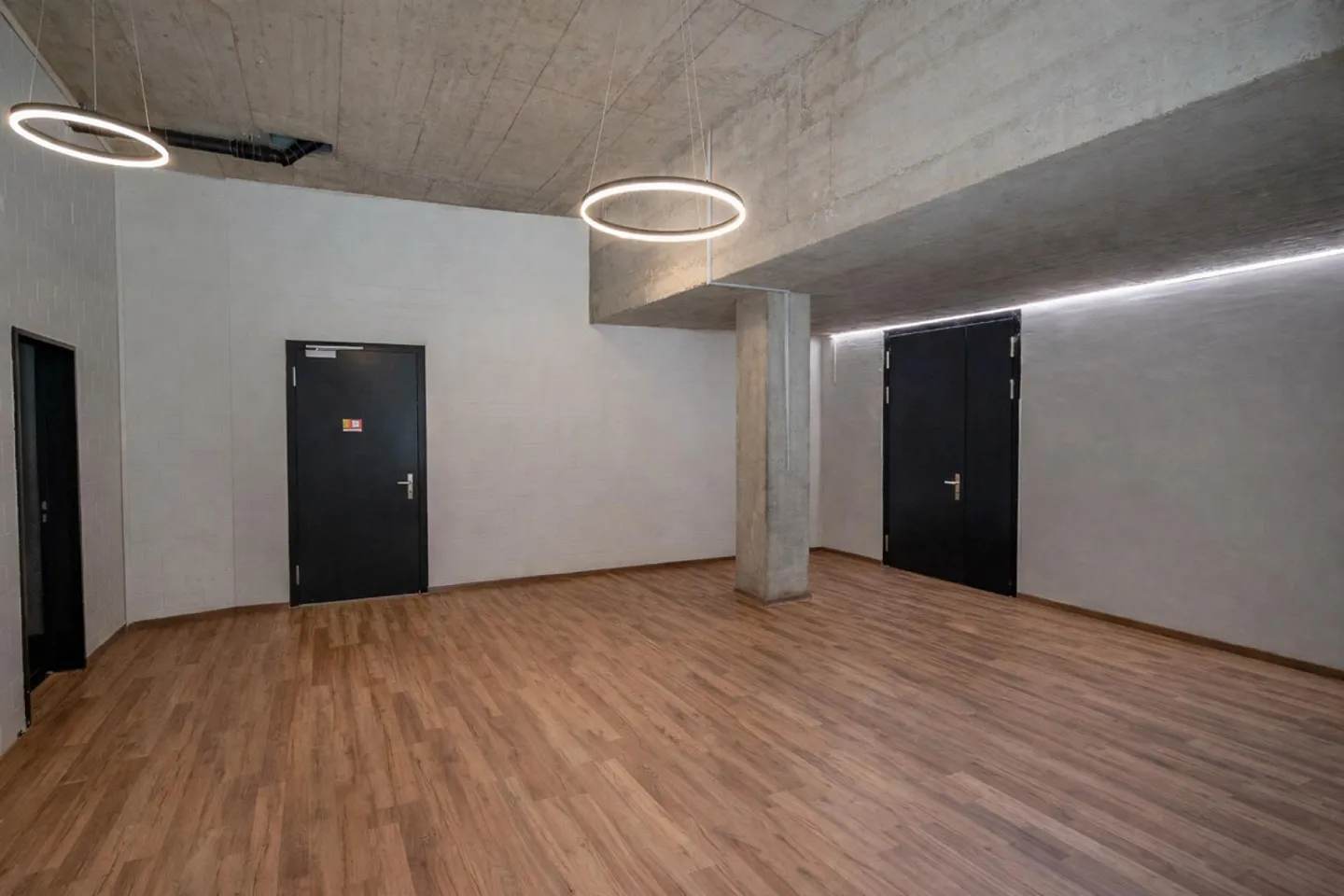 Attraktive Gewerbefläche - Foto 2 von 3