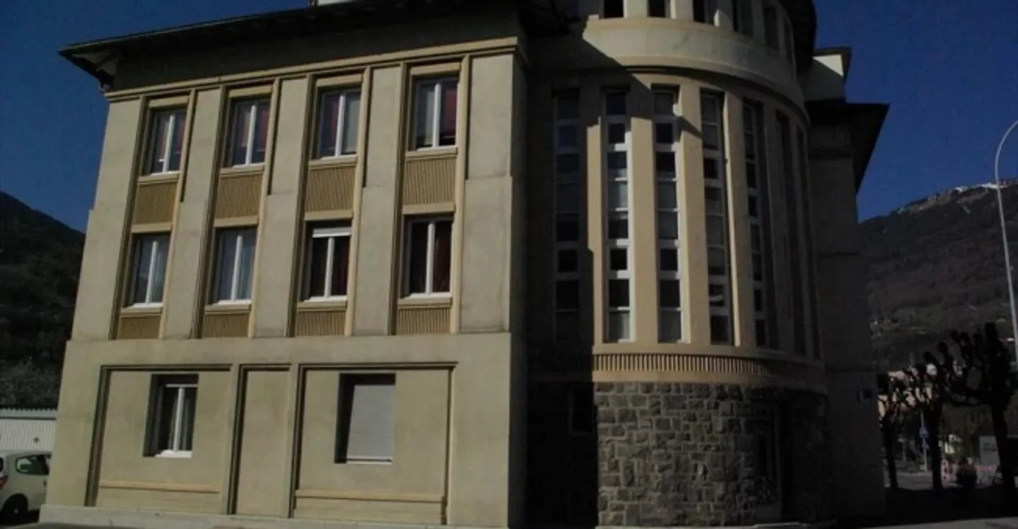 Shop for rent - Photo 5 of 8